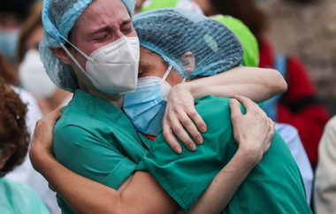Spania devine a doua cea mai afectată ţară de noul coronavirus după SUA; Bilanţul covid-19 în Spania creşte cu 399 de morţi şi 4.266 de contaminări la 20.852 de decese şi peste 200.000 de cazuri
