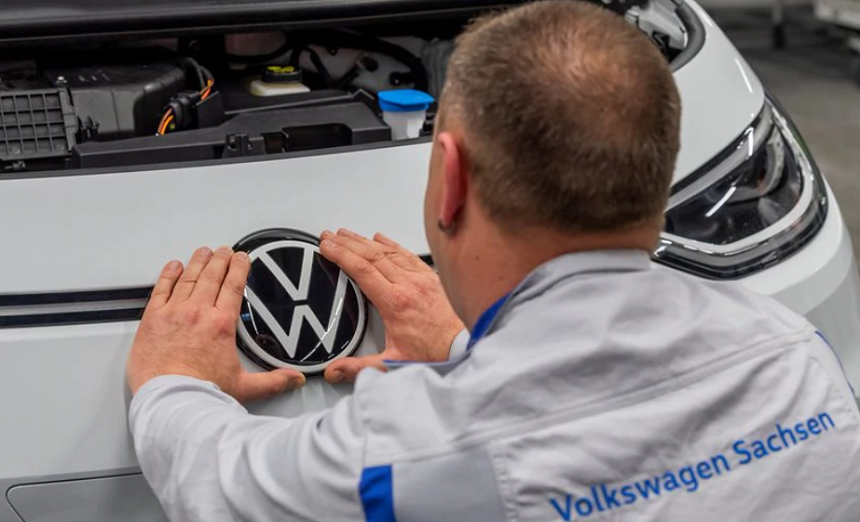 Volkswagen urmează să plătească prin acord amiabil peste 620 de milioane de euro în Germania, în scandalul ”dieselgate”