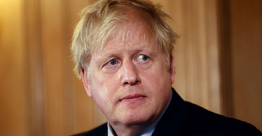 Boris Johnson îşi reia activitatea de premier luni