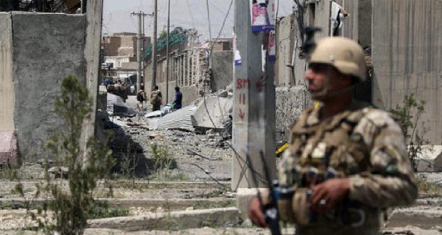 Talibanii revendică un atac şi ”zeci de morţi şi răniţi” la o bază militară în provincia afgană Helmand