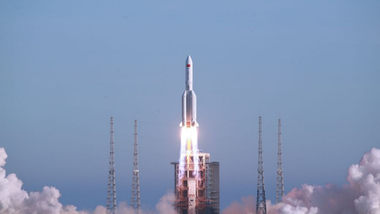 China trimite cu succes un nou vas spaţial în spaţiu, o misiune crucială în vederea pregătirii trimiterii de astronauţi pe Lună şi a unei viitoare Staţii Spaţiale Chineze