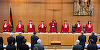 Curtea Constituţională germană cere BCE să-şi justifice în termen de trei luni programul anticriză ”quantitative easing”, pe care-l consideră ”îndoielnic”; Comisia Europeană: dreptul european primează asupra dreptului naţional