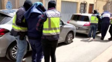 Marocan arestat la Barcelona, suspectat de pregătirea unui atentat după ce a depus în mod public jurământul de credinţă faţă de Statul Islamic