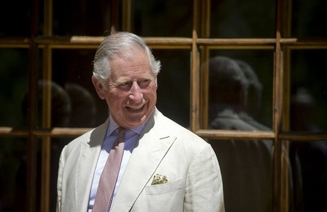 Prinţul Charles le mulţumeşte angajaţilor poştei pentru că menţin Marea Britanie conectată în această perioadă de criză