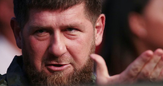 Liderul cecen Ramzan Kadîrov, adus cu avionul şi spitalizat la Moscova în stare ”stabilă”, suspectat de covid-19