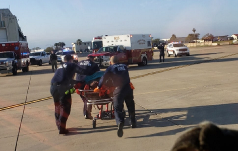 Anchetă antiteroristă la baza aeronavală Corpus Christi din Texas, după rănirea uşoară a unui marinar de către un presupus atacator, ucis; o persoană, căutată în cadrul anchetei