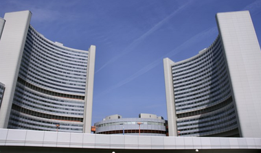 AIEA cere din nou Iranului, într-un raport, un acces la două instalaţii în care ar fi avut loc activităţi nucleare clandestine în anii 2000