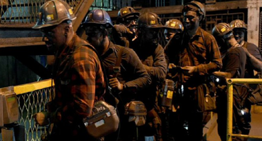 Polonia închide 12 mine de cărbune pentru a opri noul coronavirus, în urma unei creşteri puternice a contaminărilor; minerii reprezintă 20% dintre bolnavii de covid-19