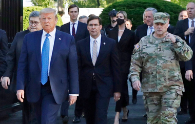 Şeful Statului Major american Mark Milley îşi exprimă în mod public regretul faţă de faptul că s-a afişat cu Trump la Biserica Saint John după dispersarea brutală a unei manifestaţii la Casa Albă