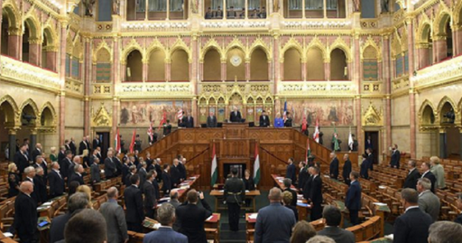 Ungaria ridică starea de urgenţă controversată în care Orban a condus ţara prin decret peste două luni