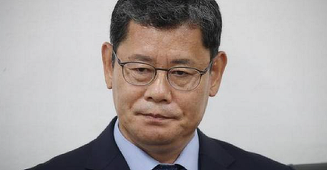 Ministrul sud-coreean al Unificării Kim Yeon-chul demisionează în urma tensiunilor cu Phenianul
