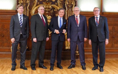 Noi negocieri între SUA şi Rusia, la Viena, în vederea dezarmării nucleare, fără mari speranţe; delegaţii conduse de americanul Marshall Billingslea şi rusul Serghei Riabkov discută mai multe zile despre o prelungire a Tratatului New START