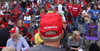 Alte două cazuri de covid-19 în echipa de campanie a lui Trump care au participat la organizarea mitingului de la Tulsa; bilanţul bolnavilor creşte la opt