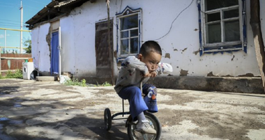 China, acuzată de sterilizarea cu forţa a uigurilor în Xinjiang, de către cercetătorul german Adrian Zenz, într-un studiu publicat de Jamestown Foundation, care revendică faptul că a ”contribuit în mod direct la căderea comunismului” în Europa şi în Uniunea Sovietică