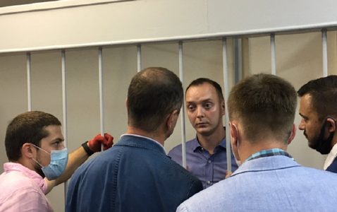 Un consilier al lui Rogozin la Roskosmos, Ivan Safronov, arestat în baza unor acuzaţii de ”trădare”
