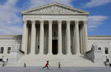 Curtea Supremă a Statelor Unite a decis că jumătate din statul Oklahoma este rezervaţie a nativilor americani