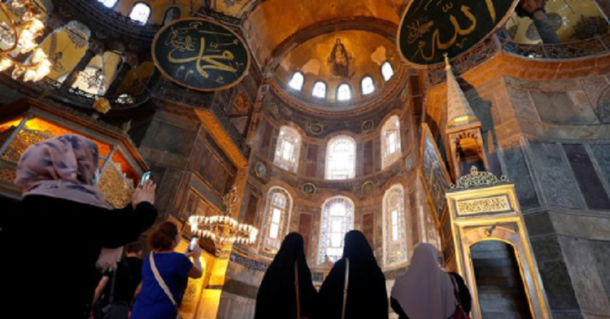 Transformarea Bazilicii Sf. Sofia în moschee este o afacere internă a Turciei, apreciază Moscova