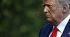 Trump, încolţit, îşi înlocuieşte directorul de campanie Brad Parscale, cu Bill Stepien, adjunctul acestuia, în urma unor ezitări şi polemici, pentru a se redresa în sondaje