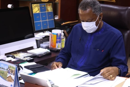 Ministrul nigerian de Externe a fost testat pozitiv cu coronavirus