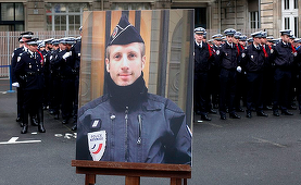 Parchetul francez antiterorist cere judecarea a patru suspecţi în uciderea poliţistului Xavier Jugelé pe Champs-Élysées cu trei zile înaintea alegerilor prezidenţiale din 2017