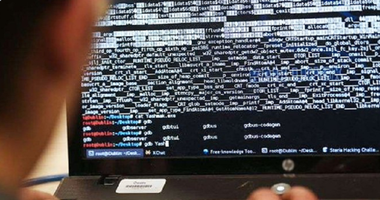 SUA oferă o recompensă de două milioane de dolari în schimbul unor informaţii care să conducă la arestarea a doi hackeri ucraineni ai SEC, Artiom Viaceslavovici şi Oleksandr Vitalevici Ieremenko; Secret Service oferă jumătate din bani