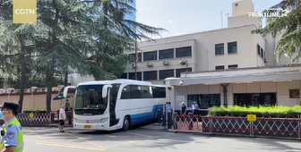 Consulatul SUA la Chengdu devine o atracţie pentru chinezi înainte să fie închis