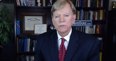 Twitter închide contul fostului lider al Ku Klux Klan David Duke, un susţinător înfocat al lui Trump
