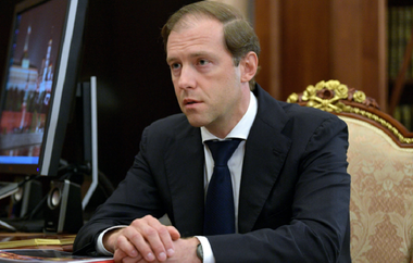 Rusia promite sute de mii de doze de vaccin împotriva covid-19 încă din 2020 şi milioane din 2021