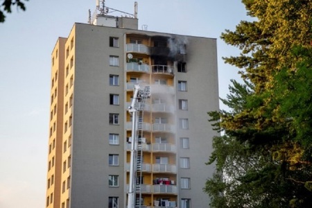 Cehia: 11 persoane au decedat într-un incendiu la un bloc din Bohumin. Dintre victime, cinci au murit după ce au sărit de la etajul 12