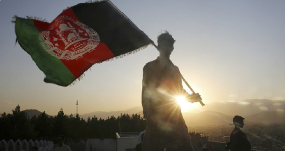 Afganistanul va elibera 400 de talibani pentru a începe negocierile de pace

