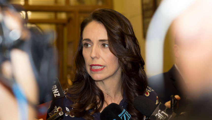 Premierul neo-zeelandez Jacinda Ardern a dispus izolarea celui mai mare oraş al ţării după apariţia a patru cazuri de coronavirus în ultimele 102 zile