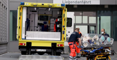 Opozantul rus Aleksei Navalnîi prezintă ”urme de otrăvire”, anunţă Spitalul Charité din Berlin; medicii nu îndepătează riscul unor sechele pe termen lung asupra sistemului nervos al victimei