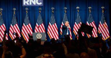 Învestit candidat la preşedinţie de către republicani, Trump îi acuză pe democraţi de fraudă; Pence, desemnat partener de cursă, consideră că ”America are nevoie de încă patru ani de Donald Trump la Casa Albă”