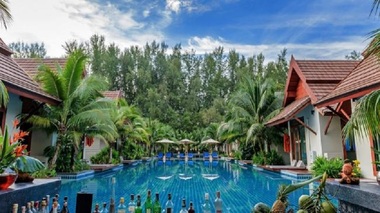 India: 54 de persoane au fost arestate pentru că au participat la o petrecere la piscină