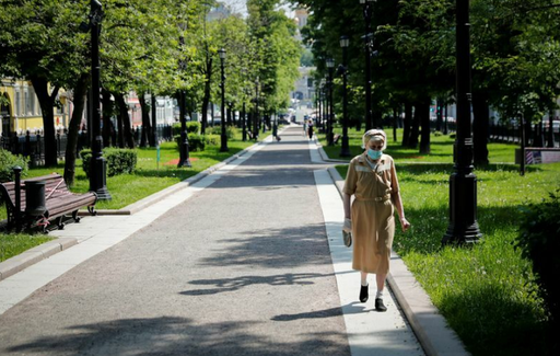 Rusia depăşeşte pragul de 18.000 de morţi din cauza covid-19