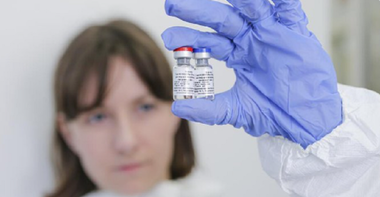Fiabilitatea datelor cu privire la vaccinul rus Sputnik V, pusă în discuţie într-o scrisoare adresată redactorului-şef al revistei The Lancet de către un grup de 15 oameni de ştiinţă din cinci ţări