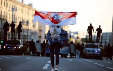Lituania, Polonia şi România pledează în favoarea unui plan de ajutorare a Belarusului printr-un regim comercial preferenţial, intrarea în UE fără viză şi o candidatură belarusă la OMC