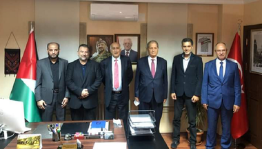Hamas şi Fatah convin, la Istanbul, să organizeze alegeri palestiniene ”în şase luni”