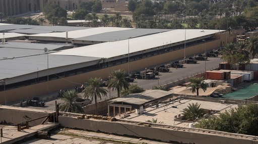 Surse: Washingtonul a făcut pregătiri pentru retragerea diplomaţilor săi din Irak, amplificând temerile că ţara ar putea deveni o zonă de luptă
