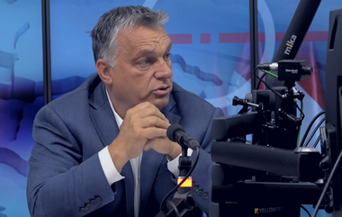 ”Lăsaţi copiii în pace”, avertizează Orban comunitatea LGBT din Ungaria, după publicarea unei cărţi pentru copii care recuperează teme ca homosexualitatea; comunitatea gay ungară deplânge că a devenit un ”ţap ispăşitor”