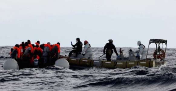 Cel puţin 11 migranţi morţi într-un naufragiu în largul Tunisiei