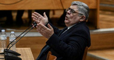 Parchetul grec cere condamnarea la până la 13 ani de închisoare a liderilor Partidului Zori Aurii