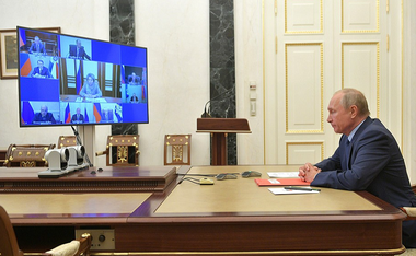 Putin propune o prelungire cu un an, fără condiţii, a Tratatului New START, după ce SUA cer ”îngheţarea” aresenalului nuclear al Rusiei drept condiţie a unei prelungiri a tratatului de dezarmare nucleară
