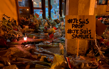 Preşedintele unei asociaţii franceze, Ummah Charity, arestat după ce a deschis o strângere de fonduri pentru părintele elevei care a lansat o campanie împotriva profesorului Samuel Paty, decapitat de un rus cecen