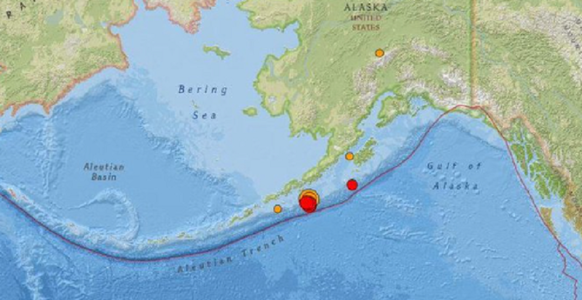 Cutremur de magnitudinea 7,5 în largul statului american Alaska, urmat de mai multe replici şi o alertă de tsunami
