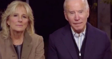 Biden îl confundă, cu nouă zile înainte de alegeri, pe Trump cu George Bush, într-un interviu la NBC News şi se corectează la mijlocul frazei - VIDEO