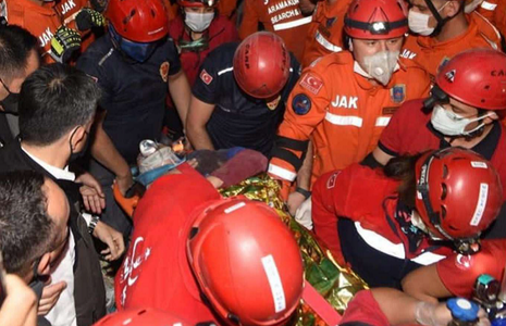 Cel puţin 26 de morţi şi peste 800 de răniţi în Turcia şi Grecia, în cutremurul din Marea Egee