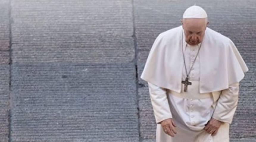 Papa Francisc nu pune în discuţie dogma căsătoriei între un bărbat şi o femeie prin susţinerea sa a ”uniunilor civile” gay şi nu se pronunţă în favoarea căsătoriei între persoane de acelaşi sex, le transmite Vaticanul nunţilor apostolici 