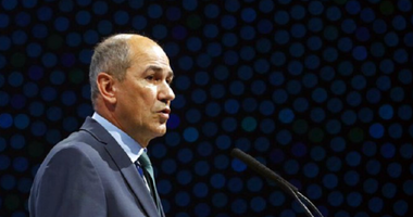 Premierul sloven Janez Jansa îl felicită pe Trump, înainte ca SUA să termine de numărat voturile în alegerile prezidenţiale