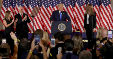 ALEGERI ÎN SUA Trump continuă să denunţe ”buletine Biden” în state-cheie în timpul numărării voturilor
